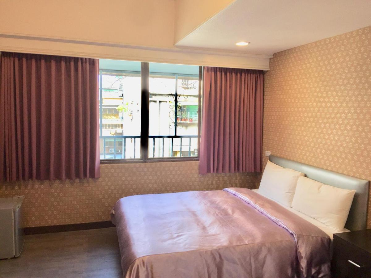 One One Hotel